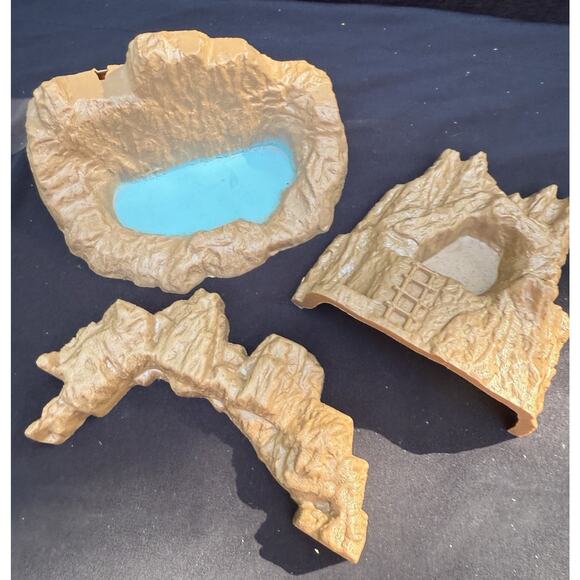 VTG 1971 Marx Prehistoric Dinosaur Play Set Parts Only Mountain Terrain - Picture 1 of 11